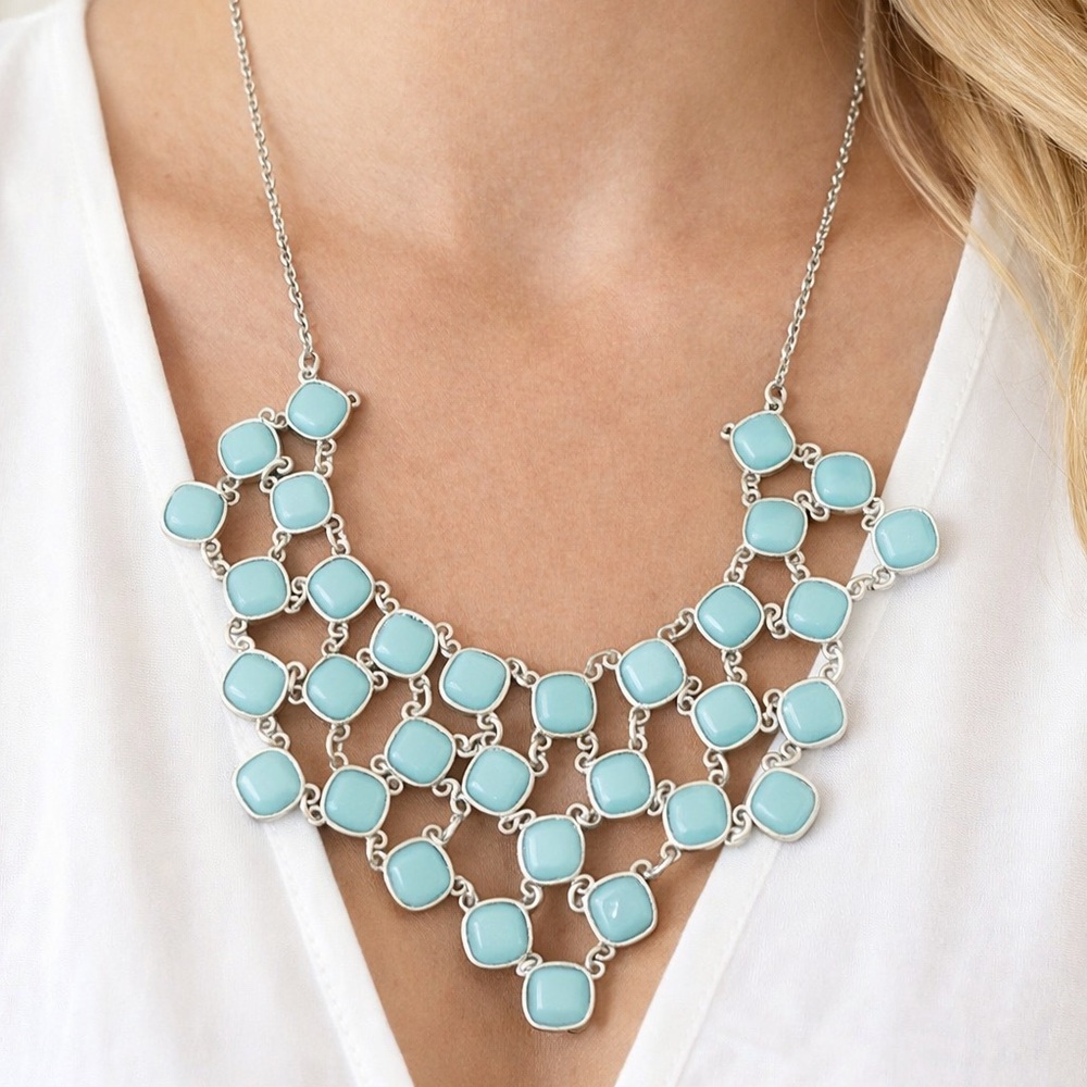 Elegant Silver and Blue Statement Necklace